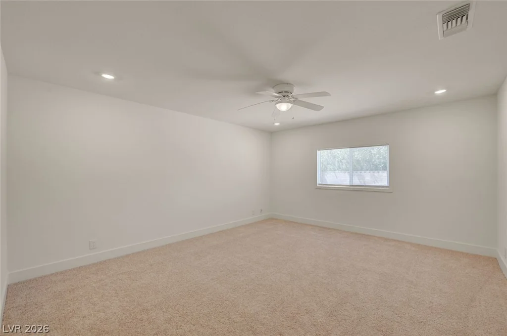3768 Russell, Las Vegas, NV 89120