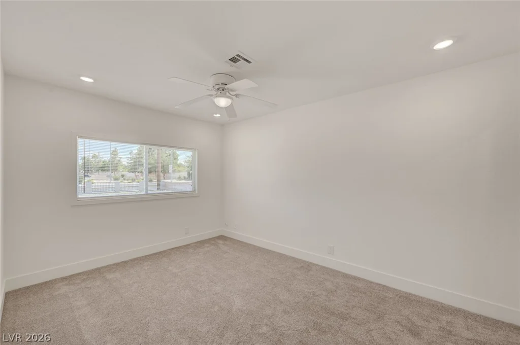 3768 Russell, Las Vegas, NV 89120