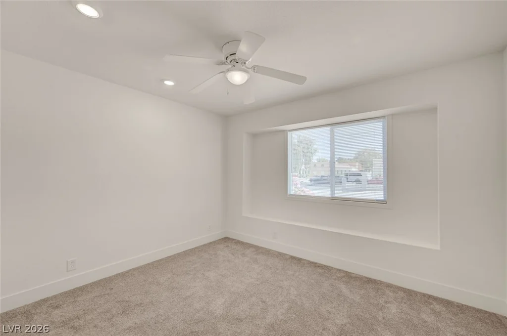 3768 Russell, Las Vegas, NV 89120