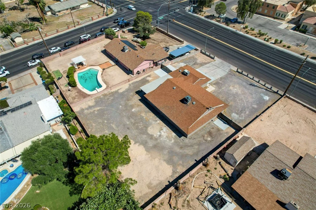 3768 Russell, Las Vegas, NV 89120