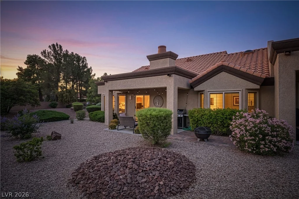 2405 Dove Valley, Las Vegas, NV 89134