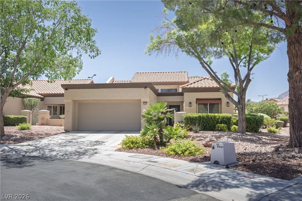 2405 Dove Valley, Las Vegas, NV 89134