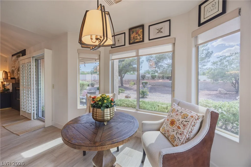 2405 Dove Valley, Las Vegas, NV 89134