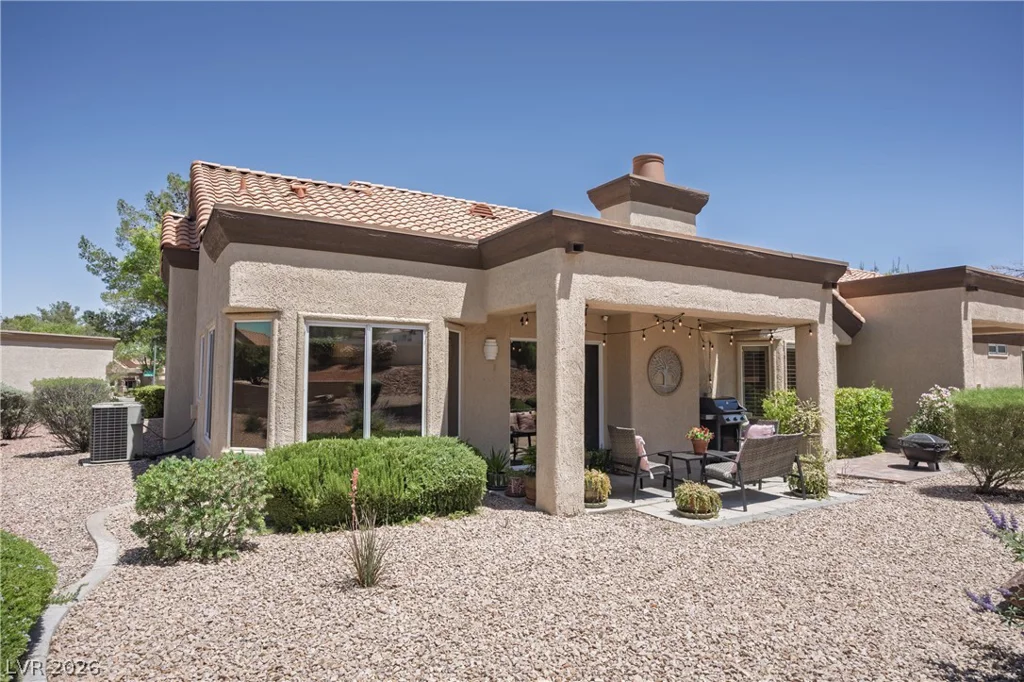 2405 Dove Valley, Las Vegas, NV 89134