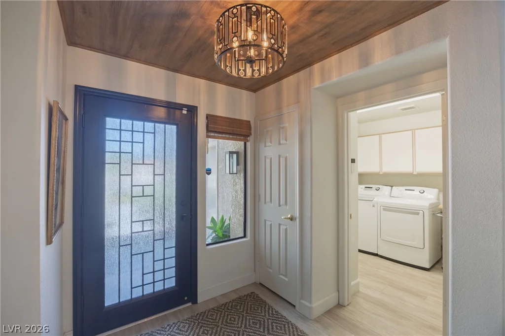 2405 Dove Valley, Las Vegas, NV 89134