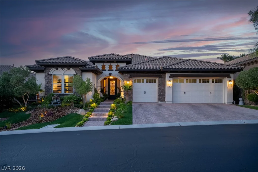 2412 Chateau Napoleon, Henderson, NV 89044