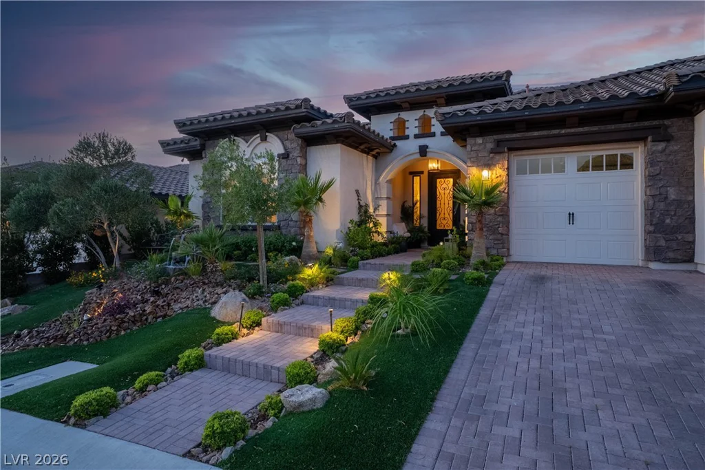 2412 Chateau Napoleon, Henderson, NV 89044