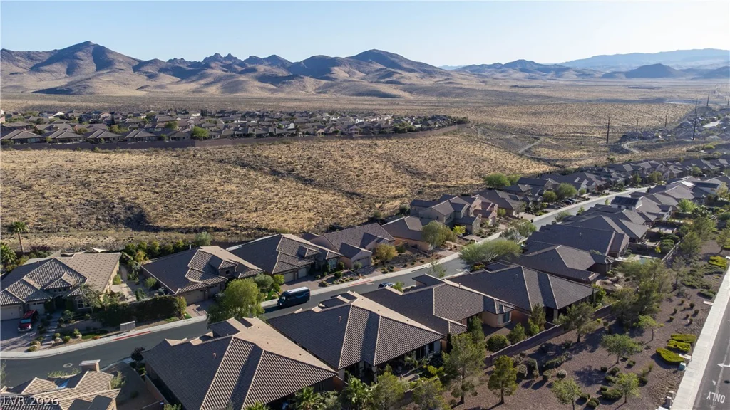 2412 Chateau Napoleon, Henderson, NV 89044