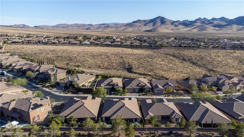 2412 Chateau Napoleon, Henderson, NV 89044