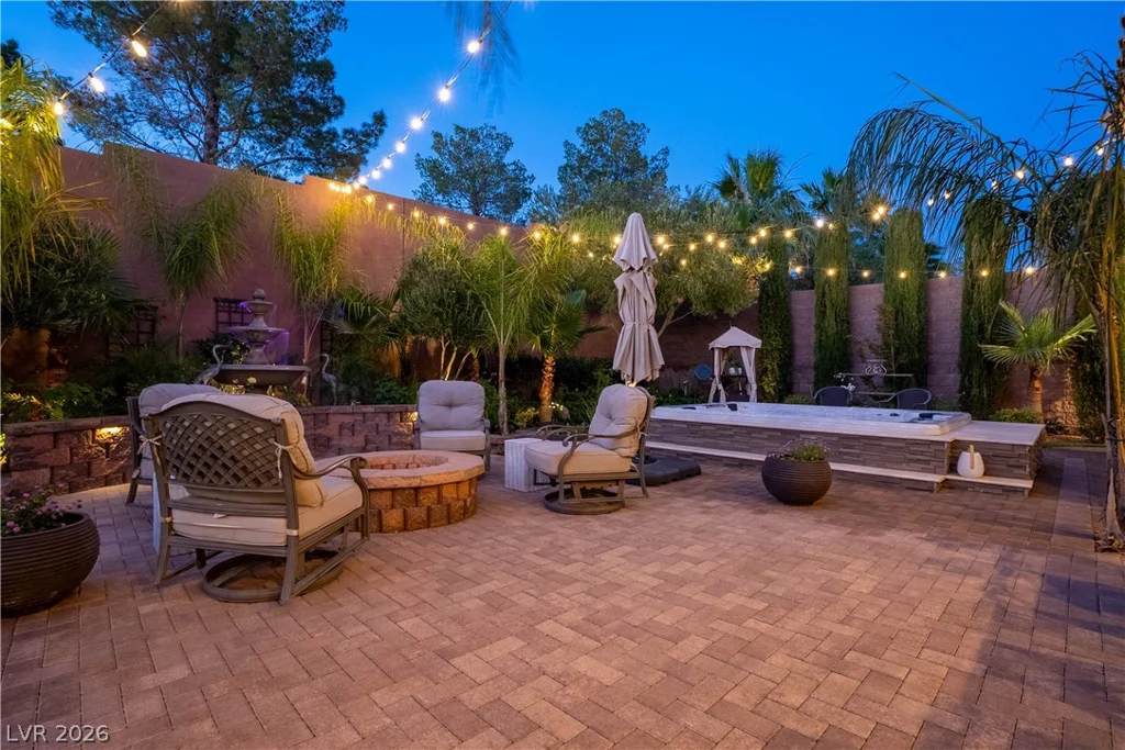 2412 Chateau Napoleon, Henderson, NV 89044