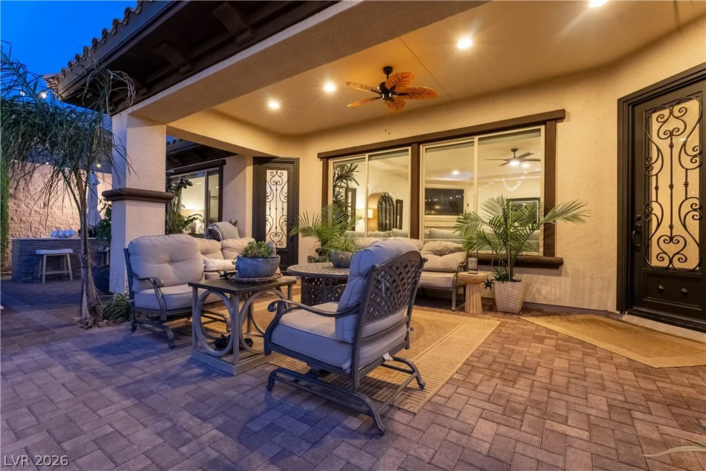 2412 Chateau Napoleon, Henderson, NV 89044