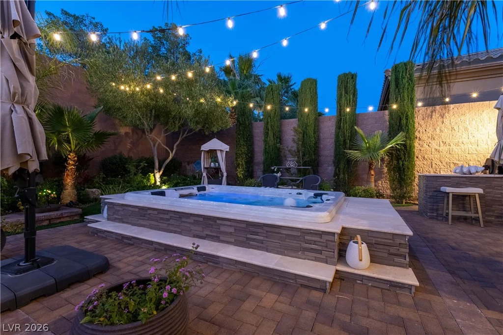 2412 Chateau Napoleon, Henderson, NV 89044