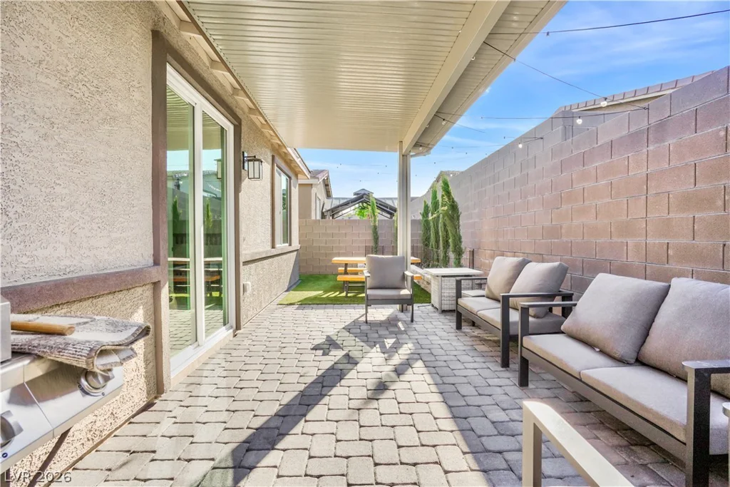 9398 Noble Fir Ridge, Las Vegas, NV 89143