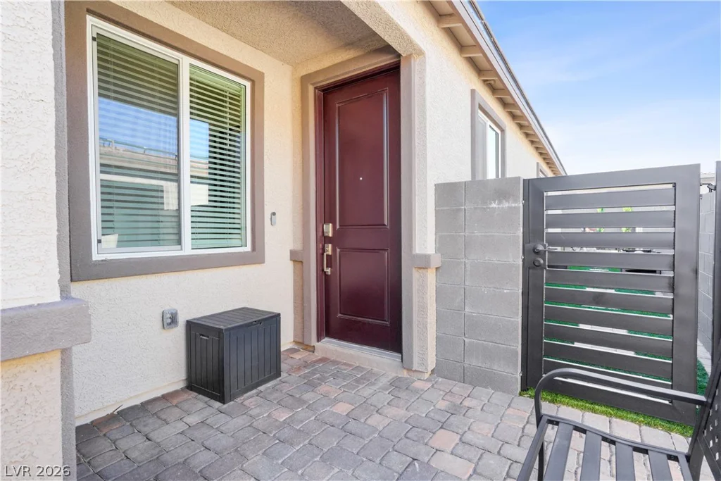 9398 Noble Fir Ridge, Las Vegas, NV 89143