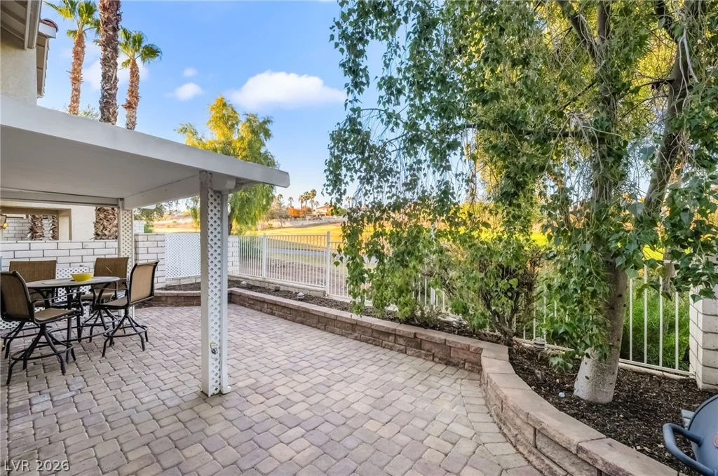 109 Broken Rock, Henderson, NV 89074