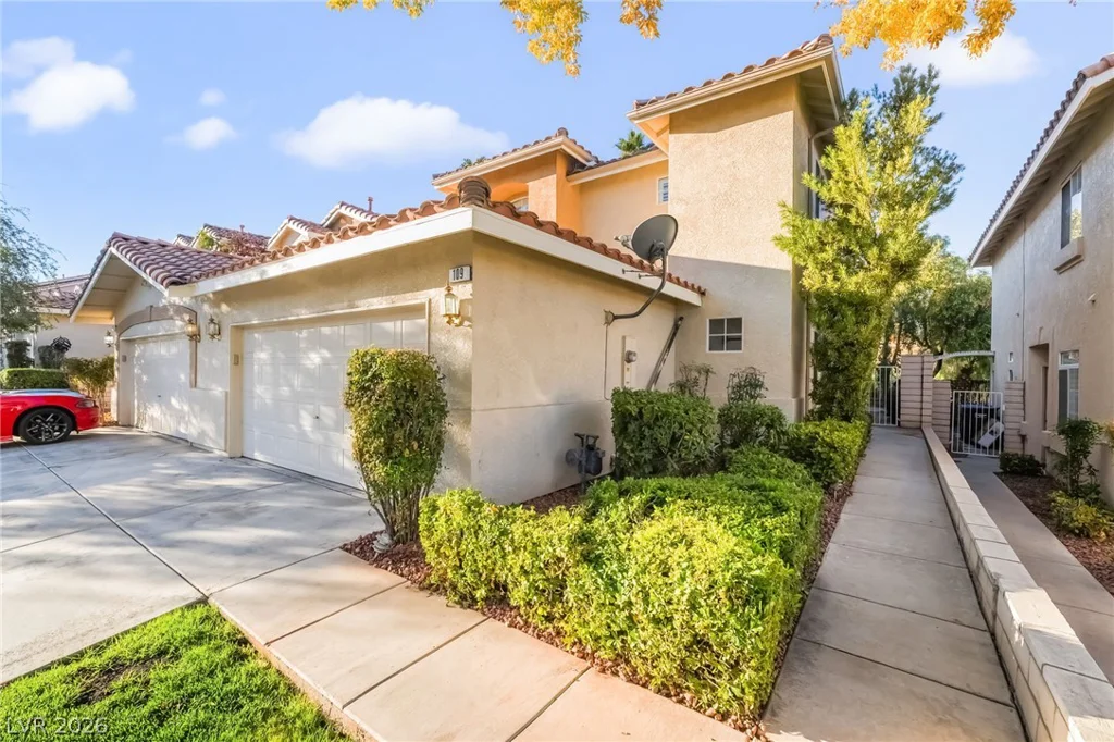 109 Broken Rock, Henderson, NV 89074