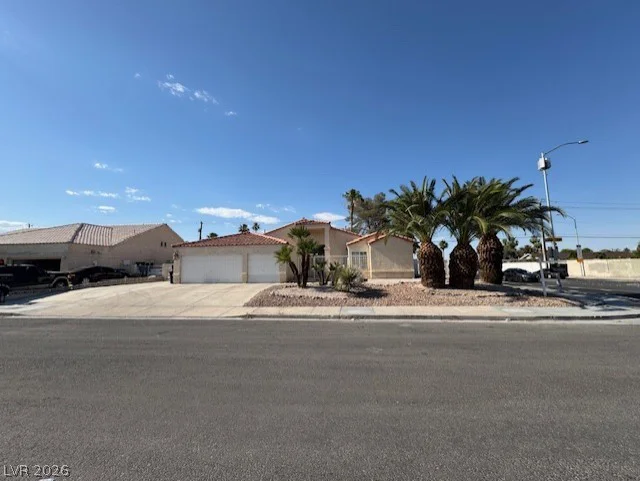1778 Canterbury, Las Vegas, NV 89119