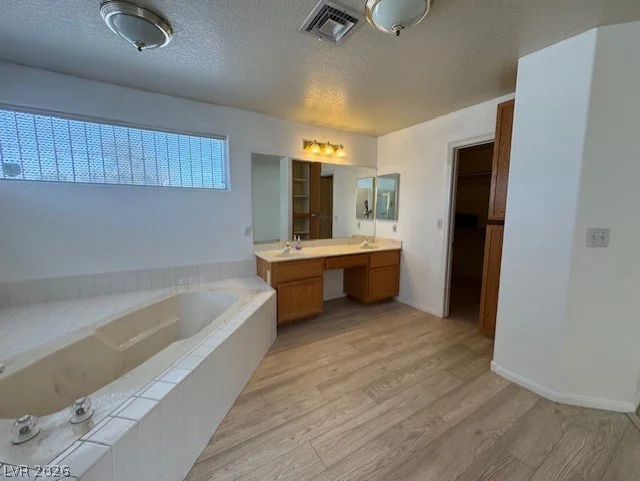 1778 Canterbury, Las Vegas, NV 89119