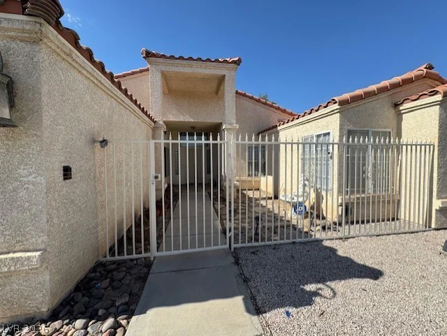 1778 Canterbury, Las Vegas, NV 89119