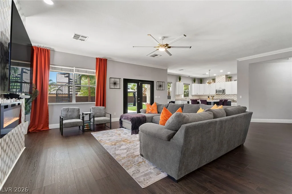6865 Ancestral Hills, Las Vegas, NV 89110