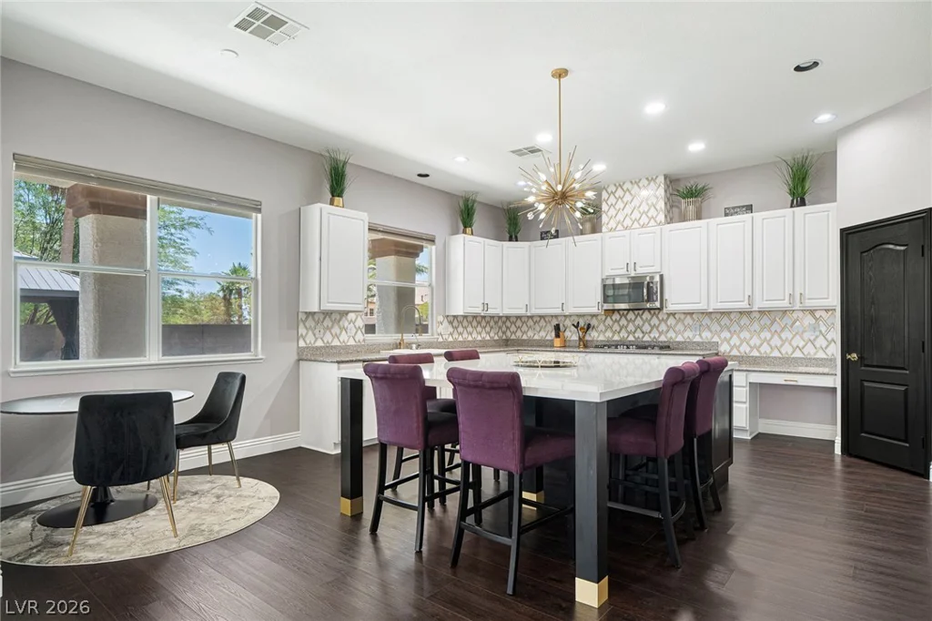 6865 Ancestral Hills, Las Vegas, NV 89110