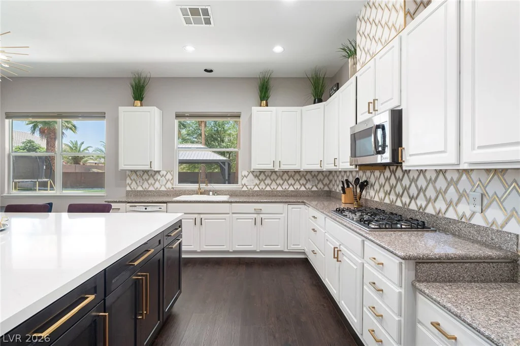 6865 Ancestral Hills, Las Vegas, NV 89110