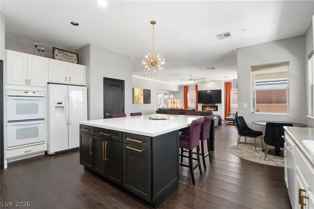 6865 Ancestral Hills, Las Vegas, NV 89110