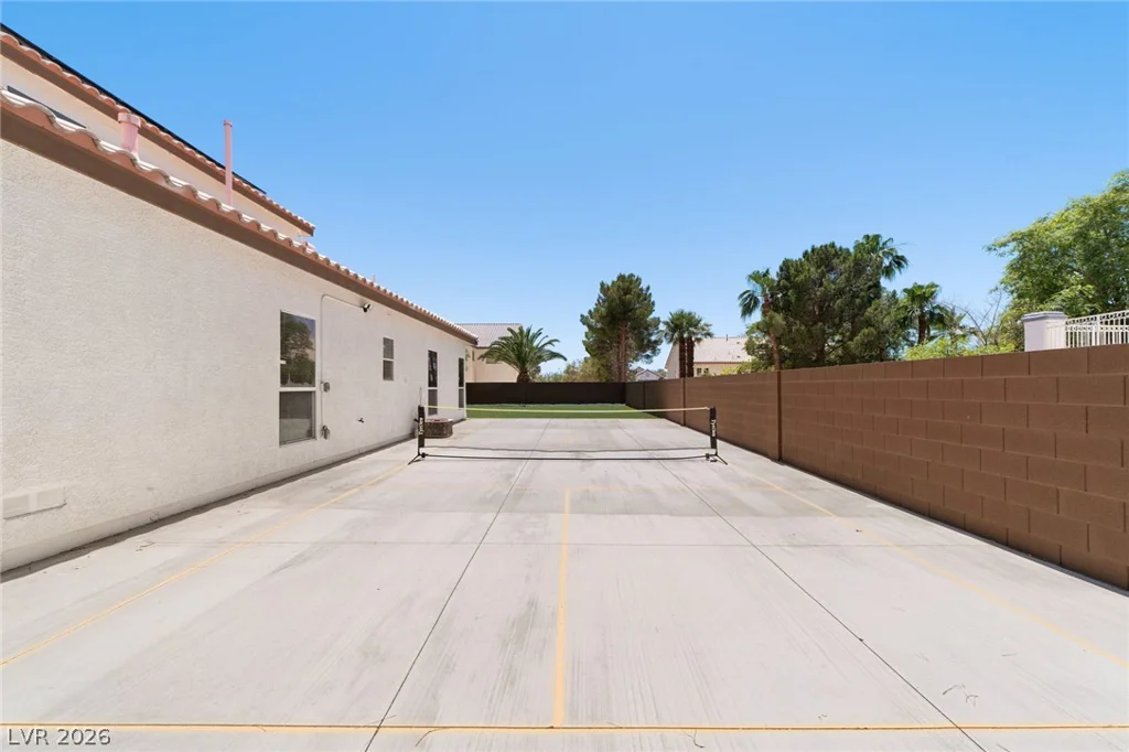 6865 Ancestral Hills, Las Vegas, NV 89110
