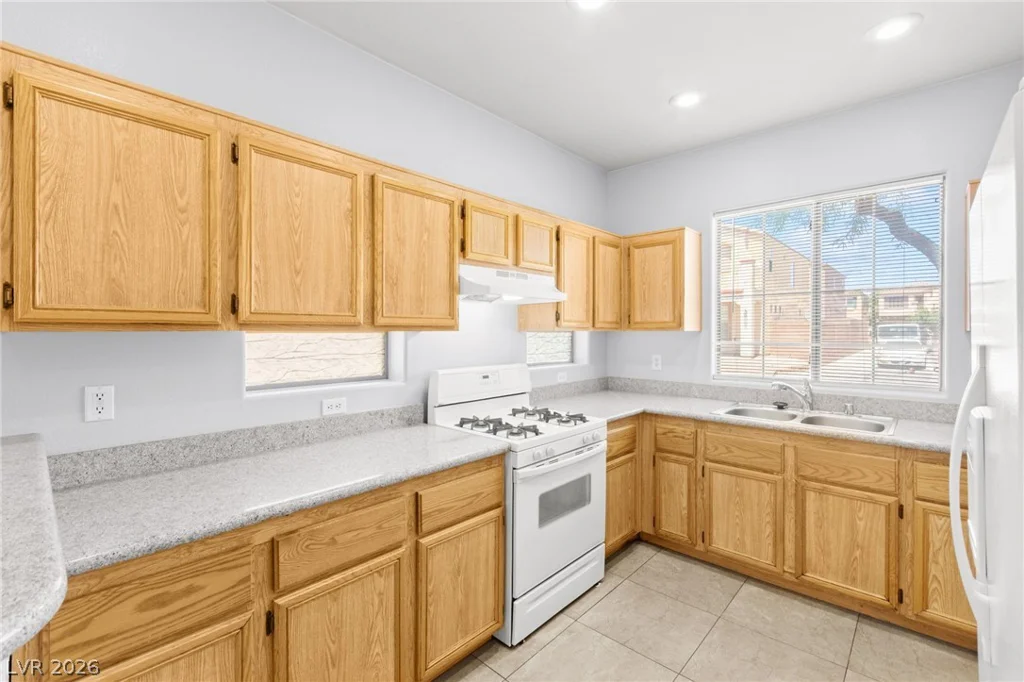 9723 Villa Lorena, Las Vegas, NV 89147