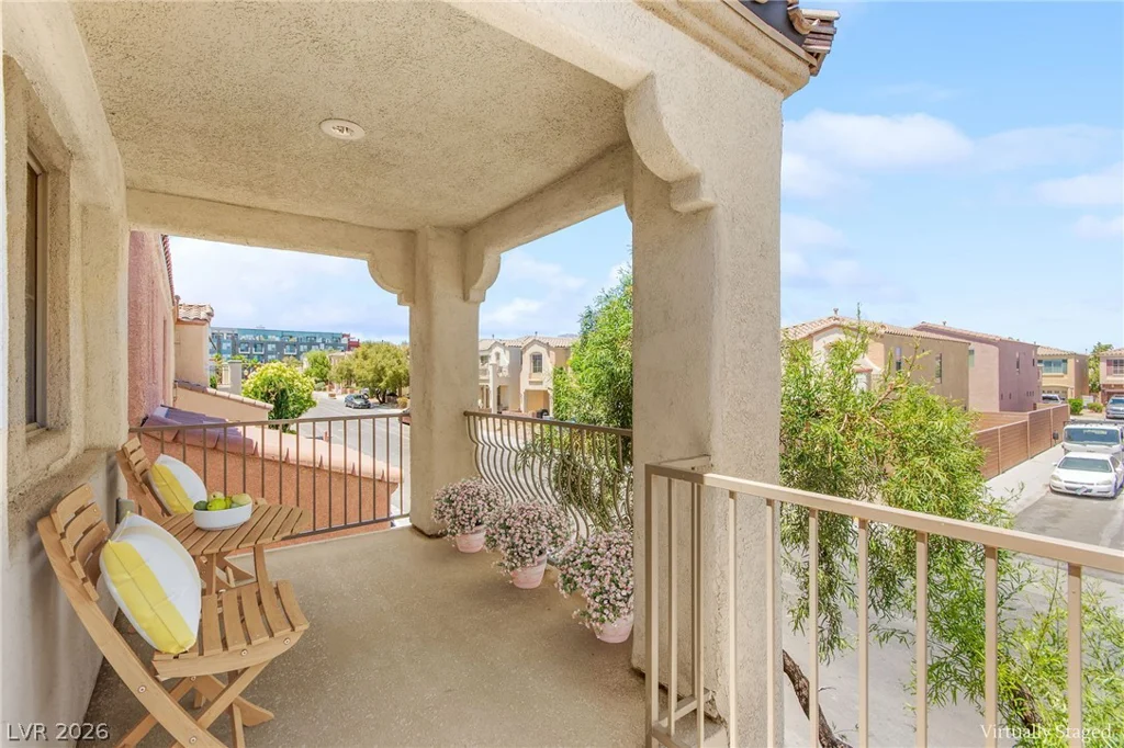 9723 Villa Lorena, Las Vegas, NV 89147