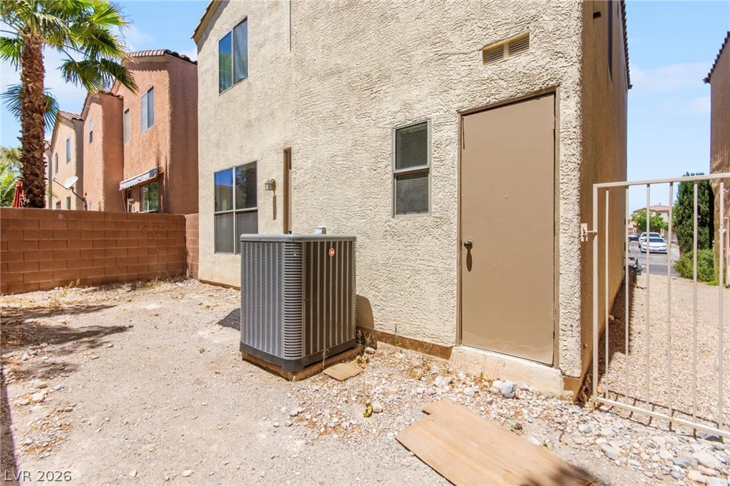 9723 Villa Lorena, Las Vegas, NV 89147