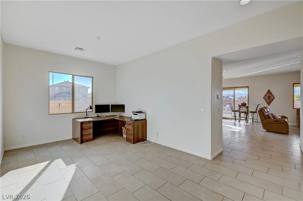 6205 Gambetta, Las Vegas, NV 89115