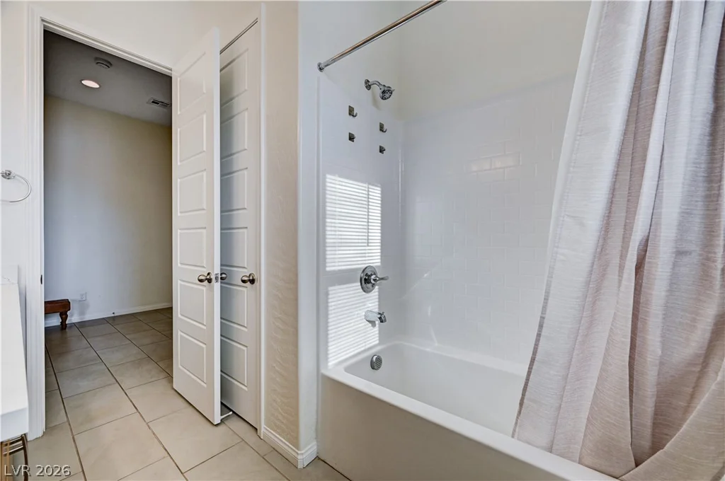 6205 Gambetta, Las Vegas, NV 89115