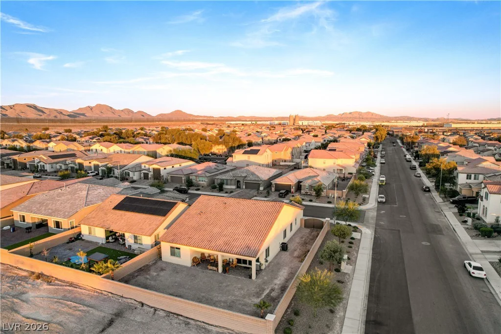 6205 Gambetta, Las Vegas, NV 89115
