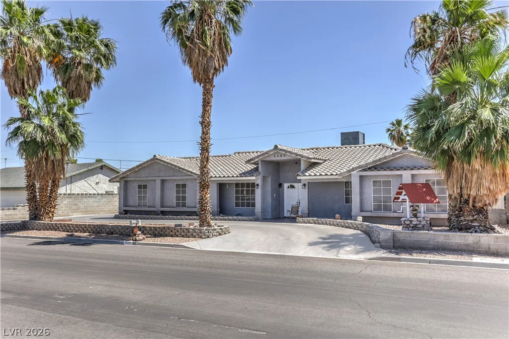 4465 Cleveland, Las Vegas, NV 89104