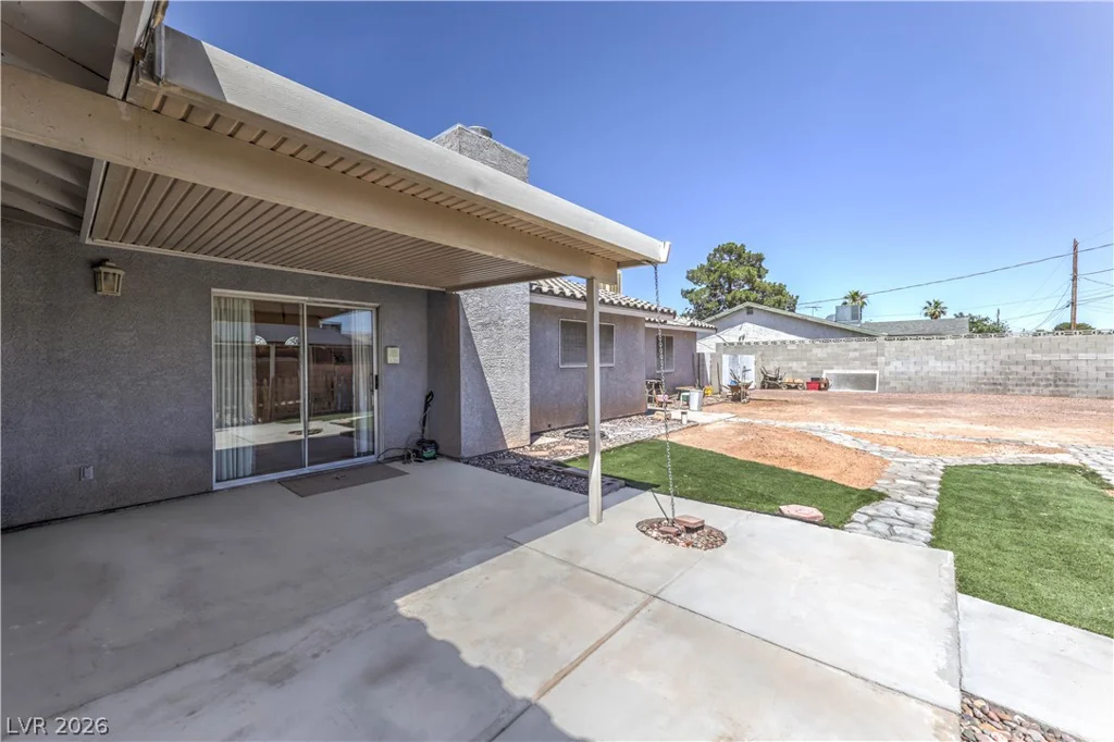 4465 Cleveland, Las Vegas, NV 89104