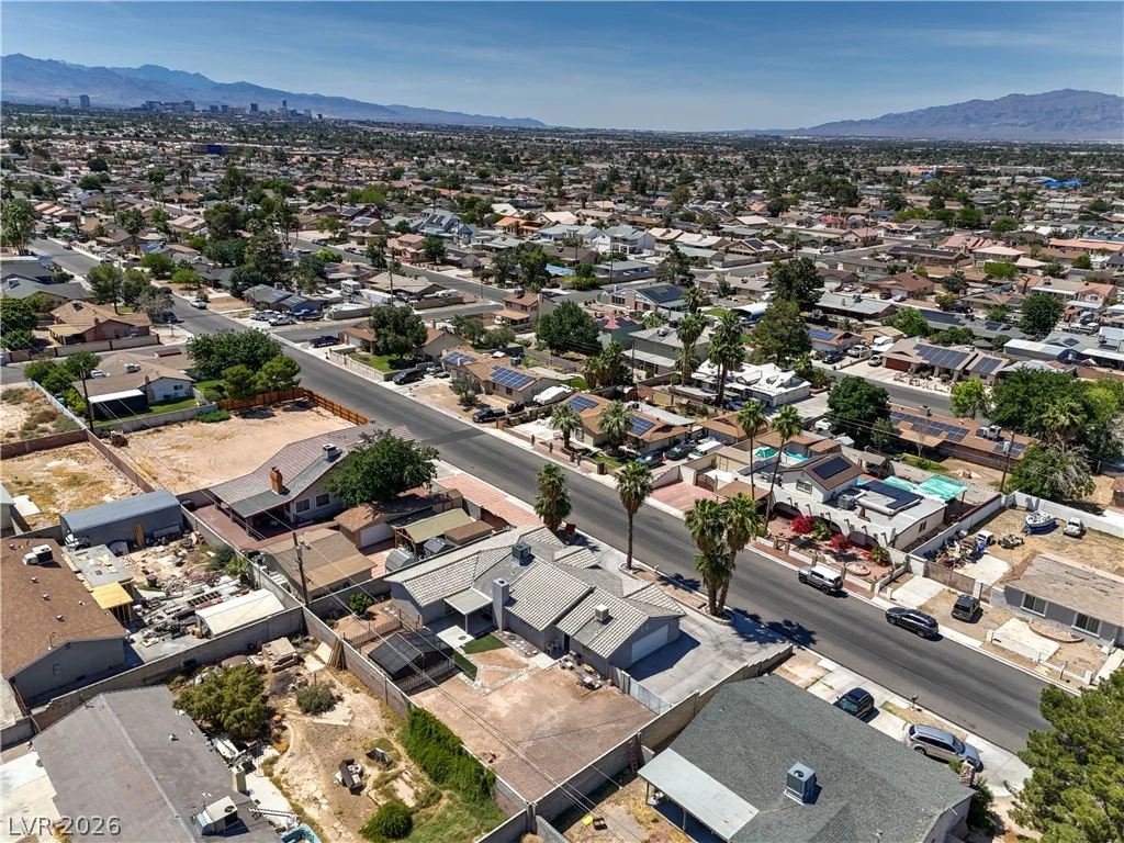 4465 Cleveland, Las Vegas, NV 89104