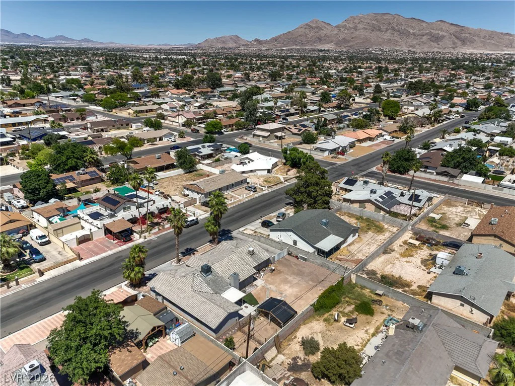 4465 Cleveland, Las Vegas, NV 89104