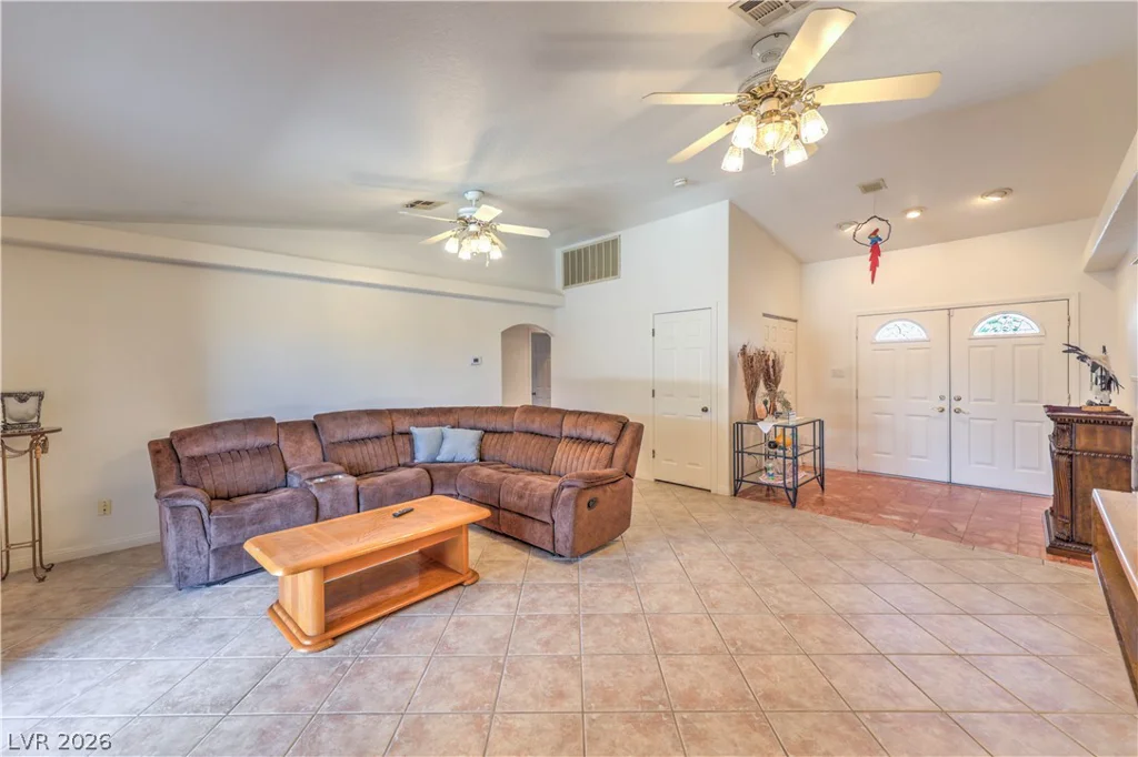 4465 Cleveland, Las Vegas, NV 89104