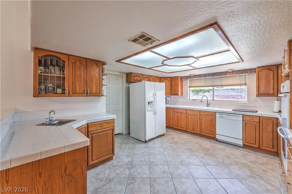 4465 Cleveland, Las Vegas, NV 89104
