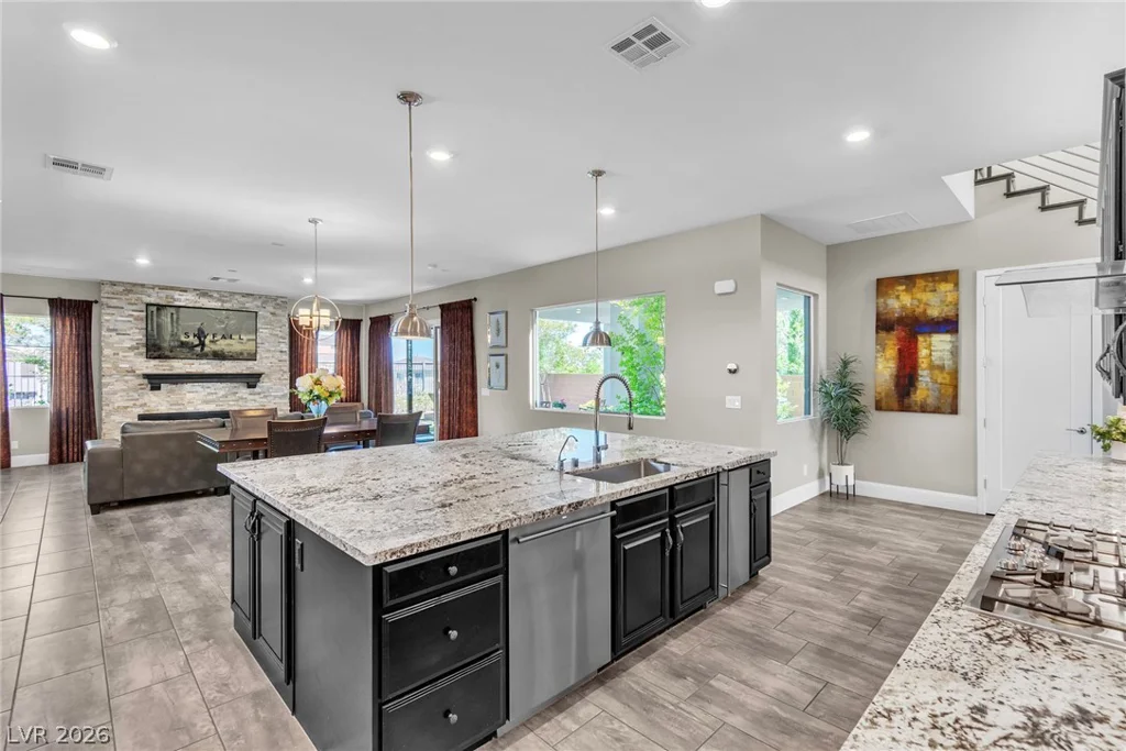 6194 Amber View, Las Vegas, NV 89135