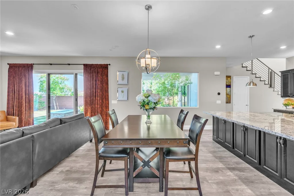 6194 Amber View, Las Vegas, NV 89135