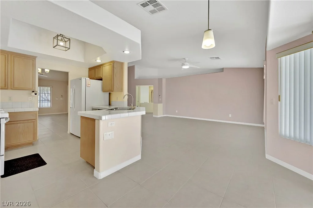 7884 Spindrift Cove, Las Vegas, NV 89139