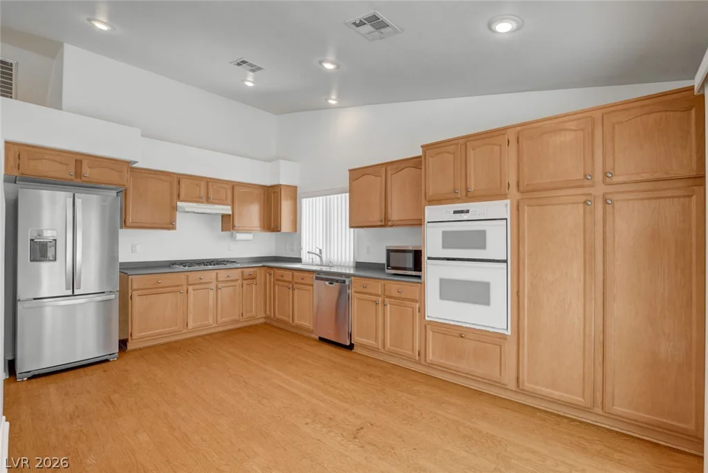 230 Misty Garden, Henderson, NV 89012