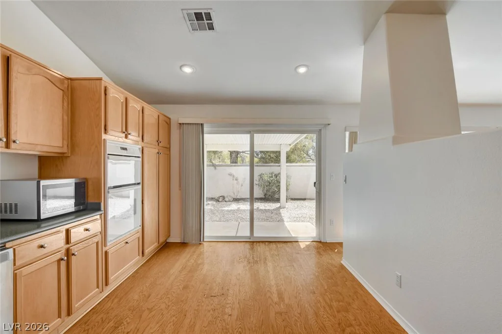 230 Misty Garden, Henderson, NV 89012