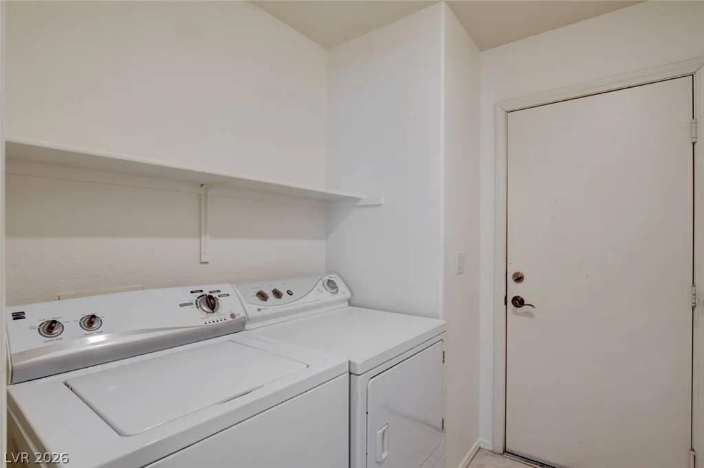 230 Misty Garden, Henderson, NV 89012