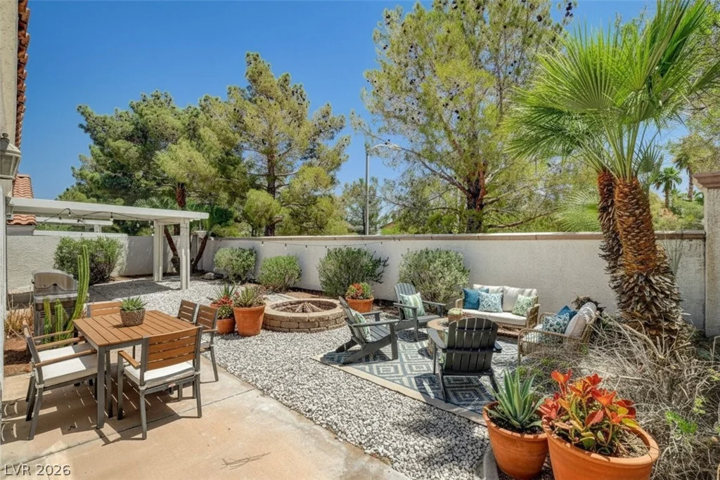 230 Misty Garden, Henderson, NV 89012