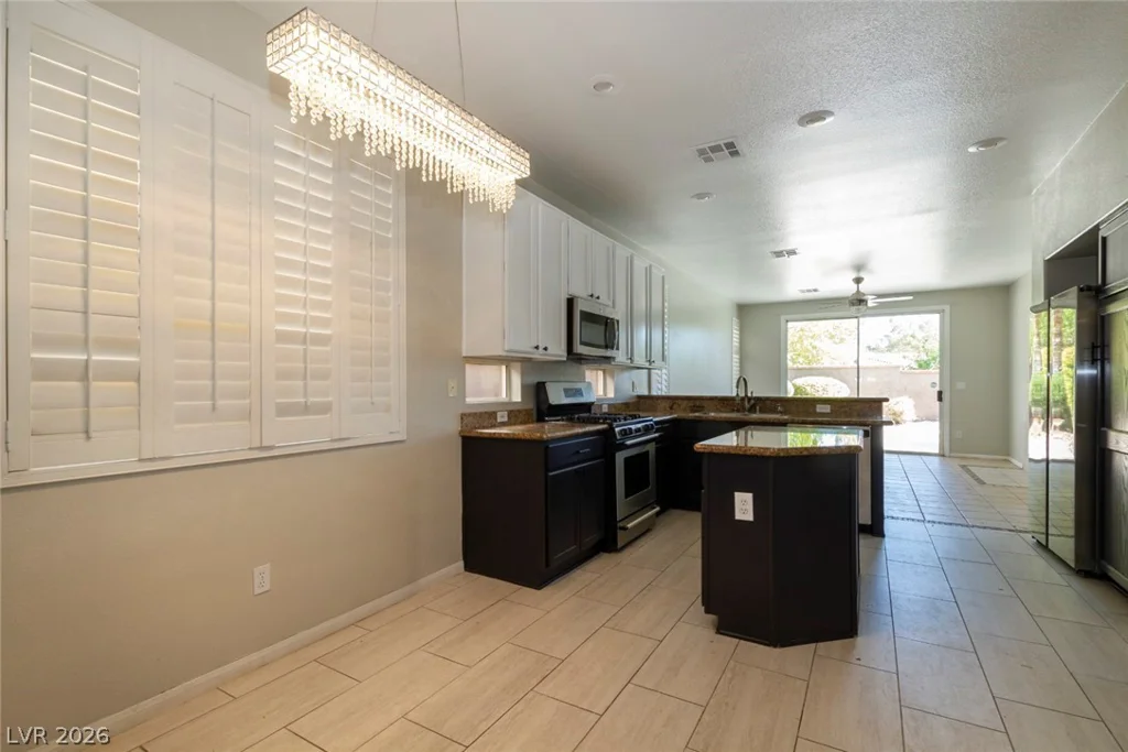 10028 Pinnacle View, Las Vegas, NV 89134