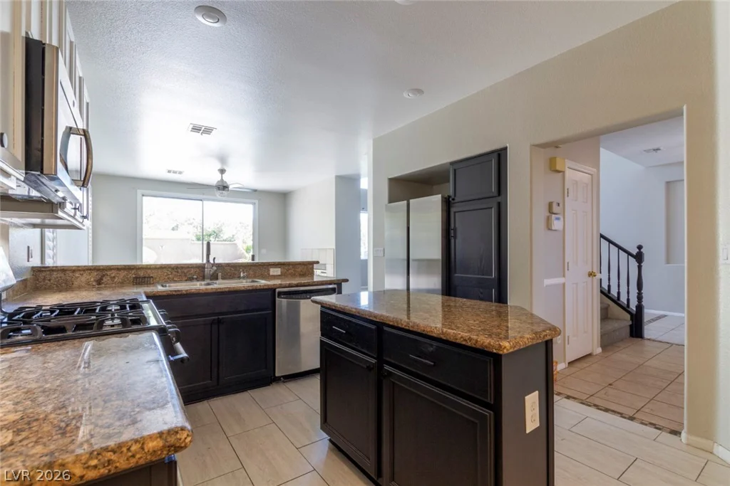 10028 Pinnacle View, Las Vegas, NV 89134