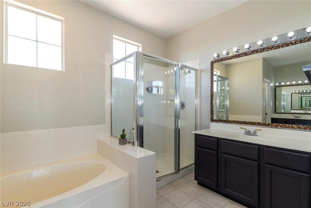 10028 Pinnacle View, Las Vegas, NV 89134